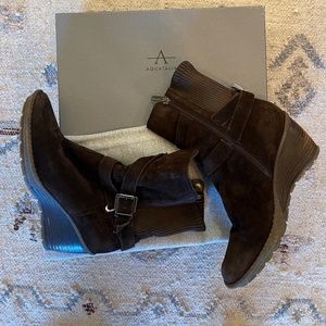 AQUATALIA BROWN SUEDE BOOTS WEDGE 7.5